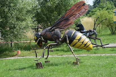Park Owadów i Pajęczaków w Stobiernej
